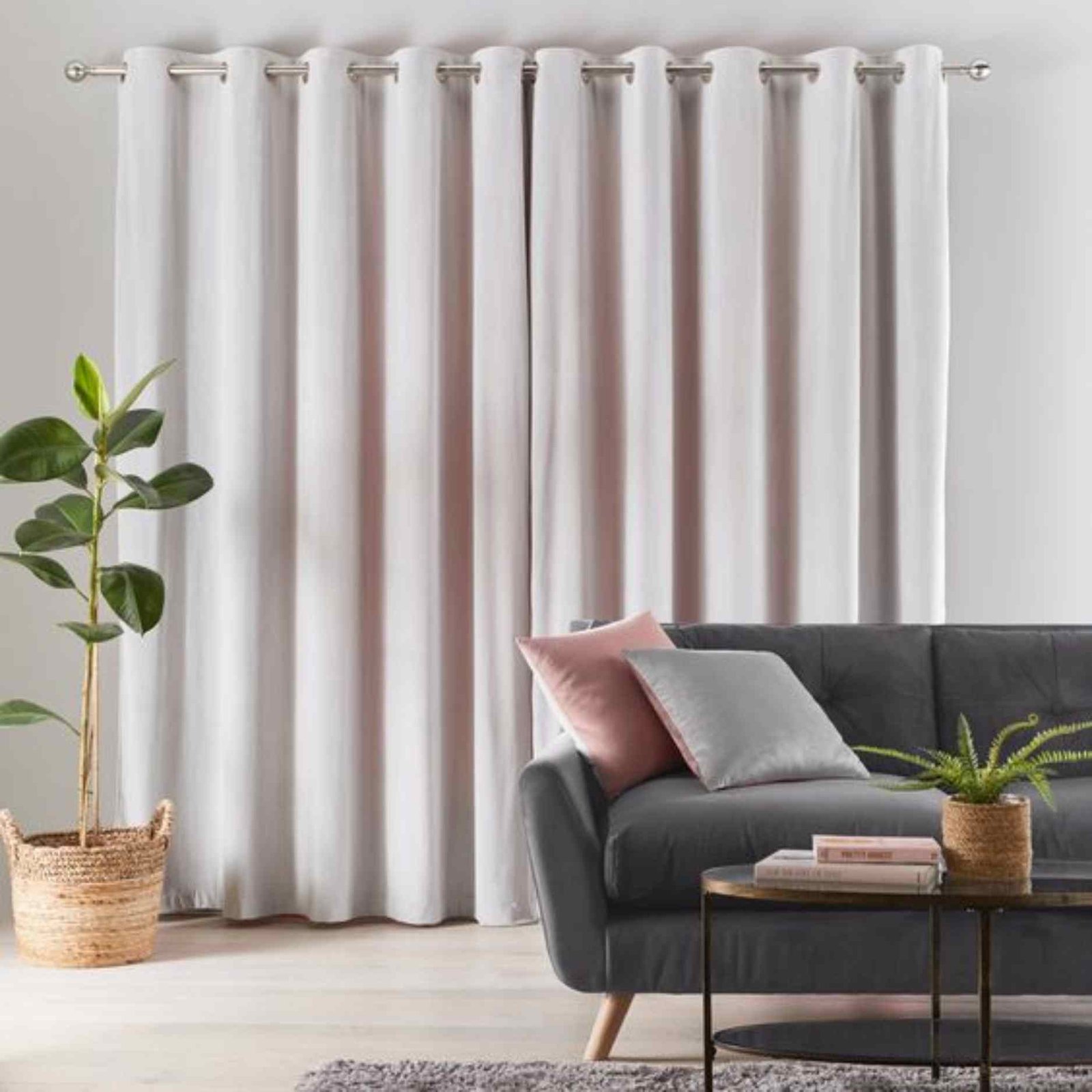 eyelet curtains in Dubai