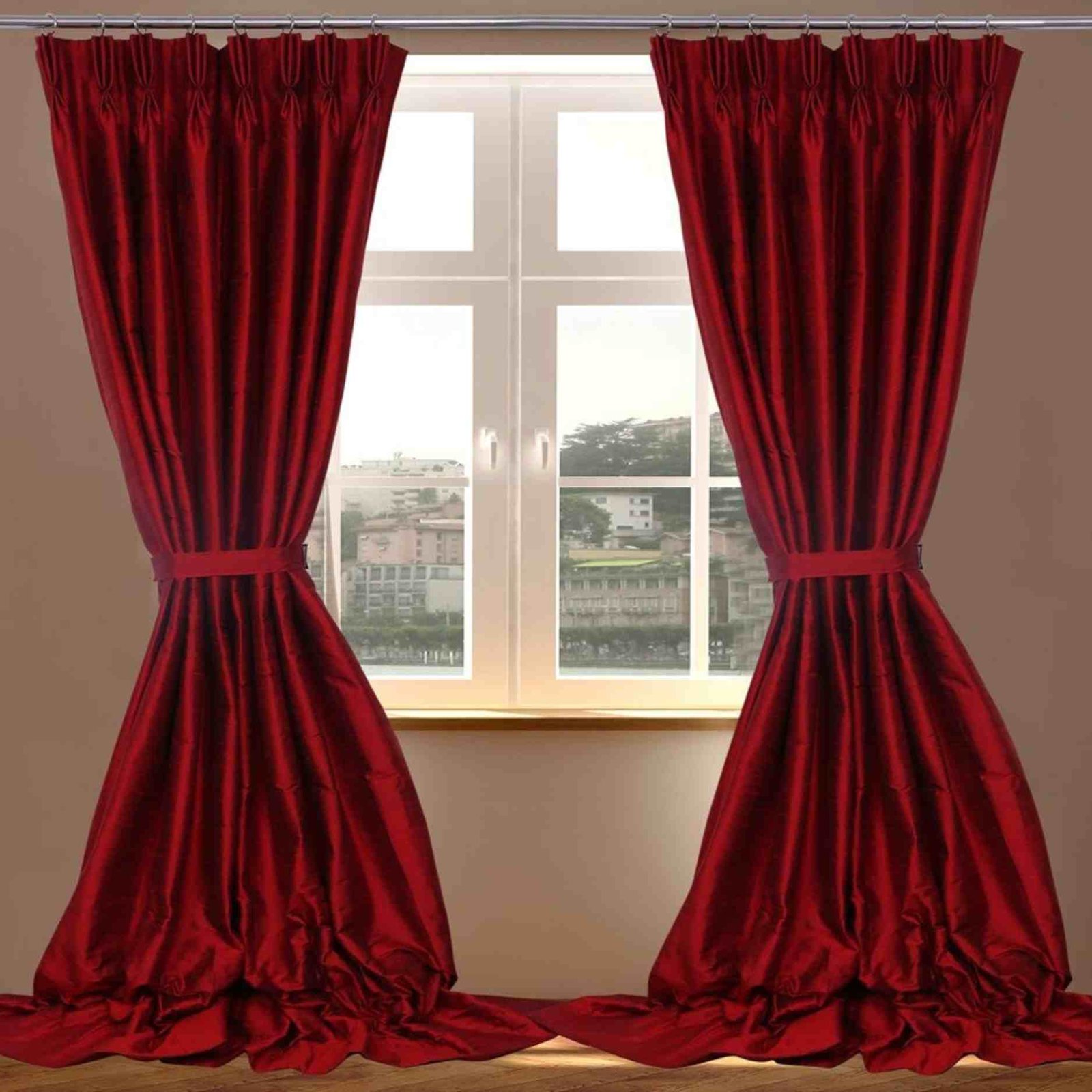 silk curtains in dubai